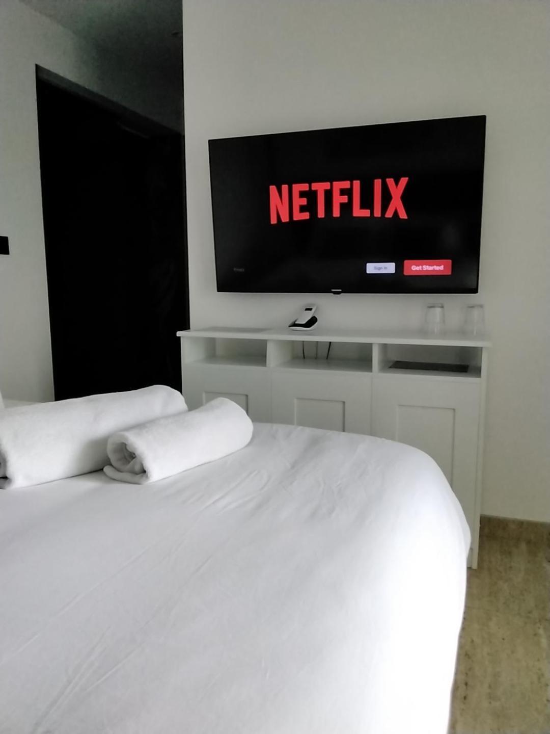 Sky Apartmani & Spa Leskovac  Pokój zdjęcie