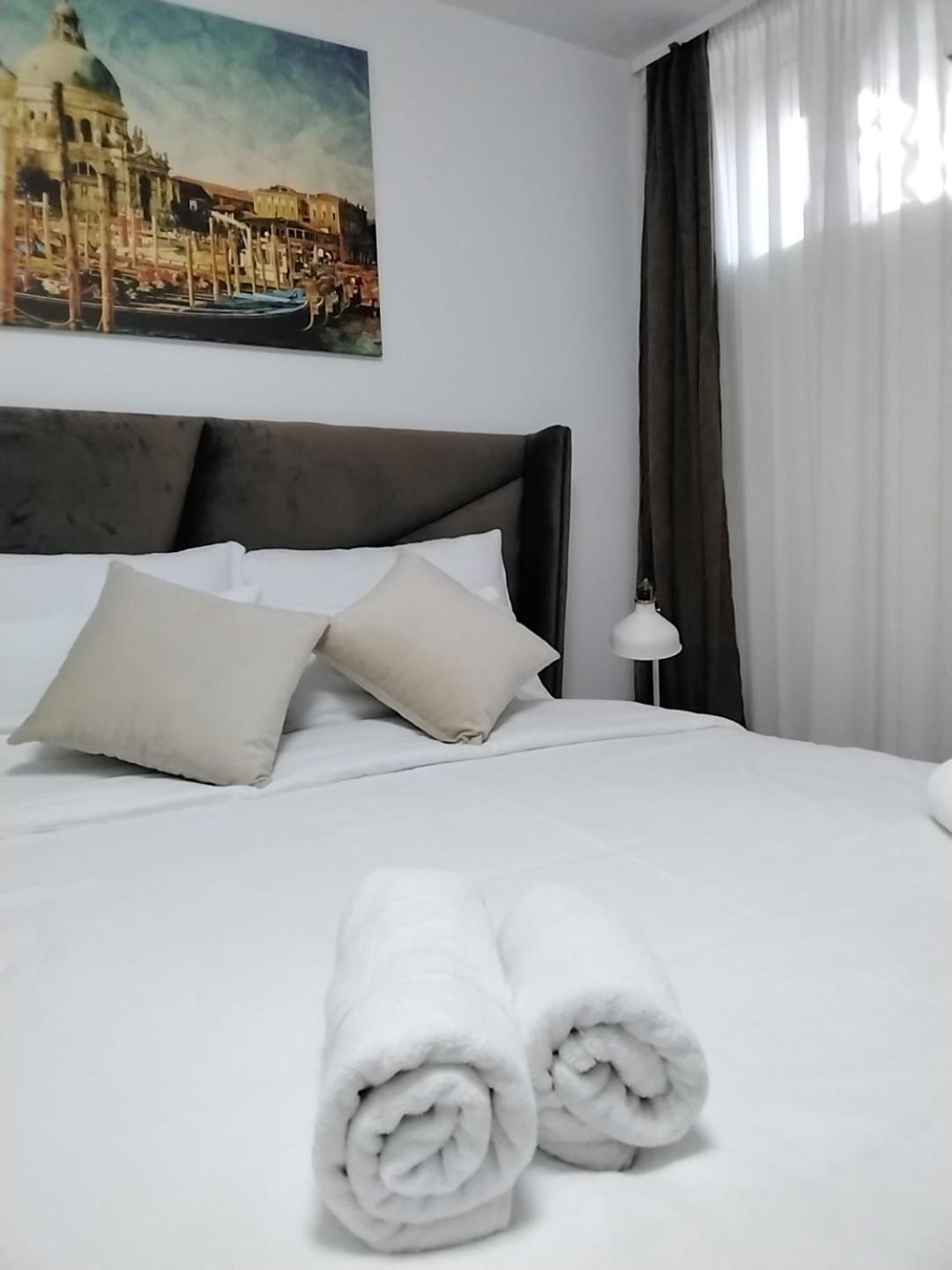 Sky Apartmani & Spa Leskovac  Pokój zdjęcie